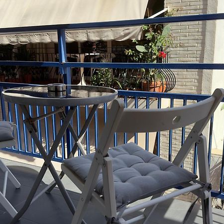 Sunny Flat In Sitges 30 Seconds To Beach, Balcony & Sea Views! Luaran gambar